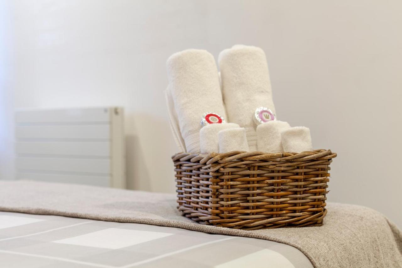 Private Double Bd With Optional Balcony, 15 Mins To London Cc Lägenhet Exteriör bild